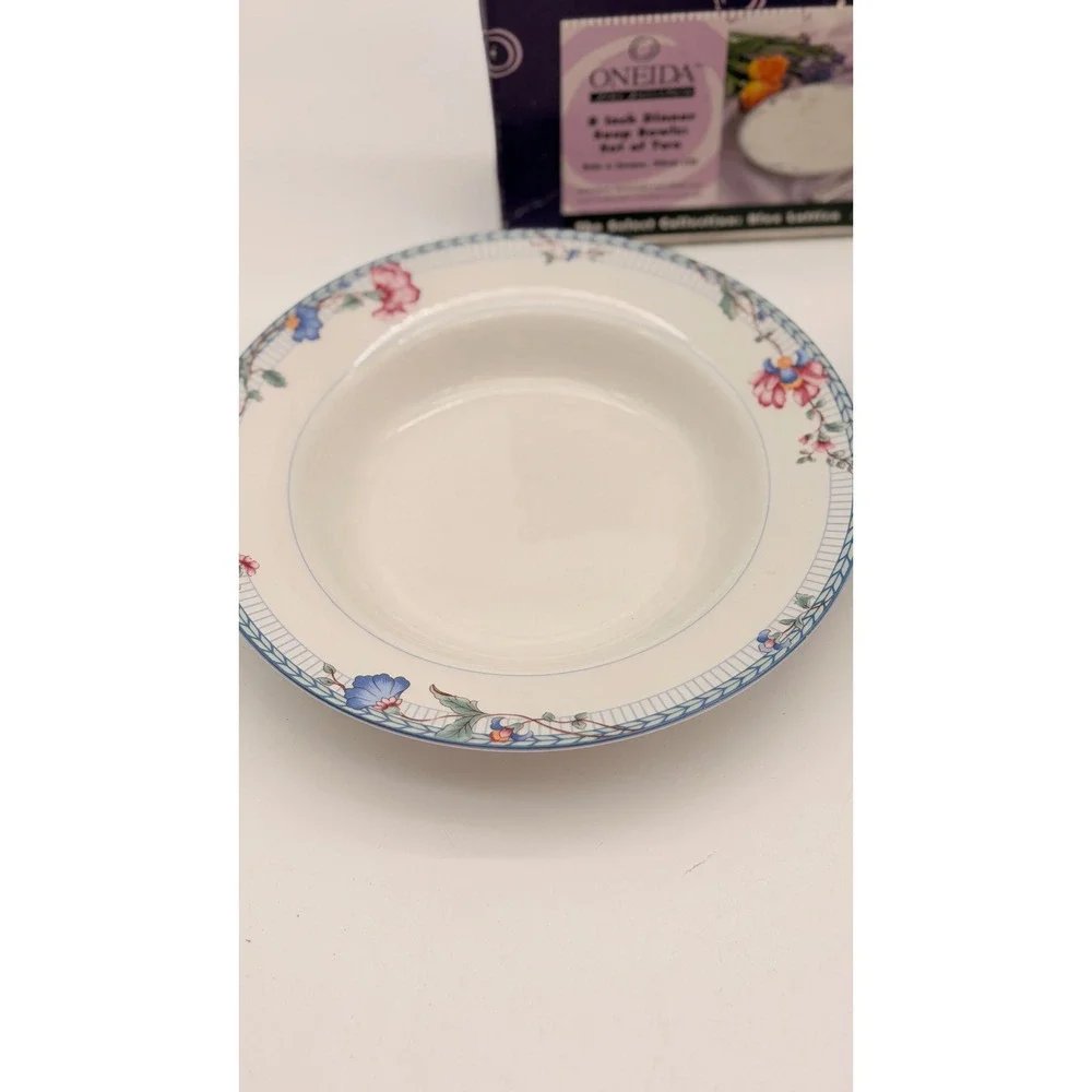 Oneida Blue Lattice Fine Porcelain 8 Inch Dinner Soup Bowls Set of 2 Floral Rim